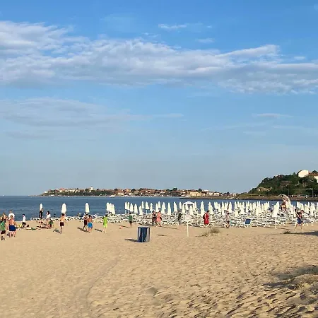 Paradiso 'в' 402 Private Apartment *