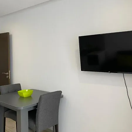 Paradiso 'в' 402 Private Apartment