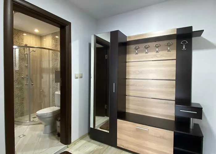 Paradiso 'в' 402 Private Apartament