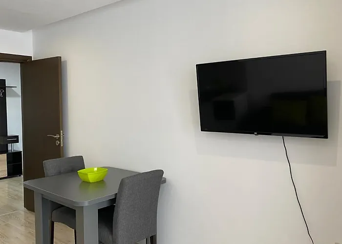 Paradiso 'в' 402 Private Apartament